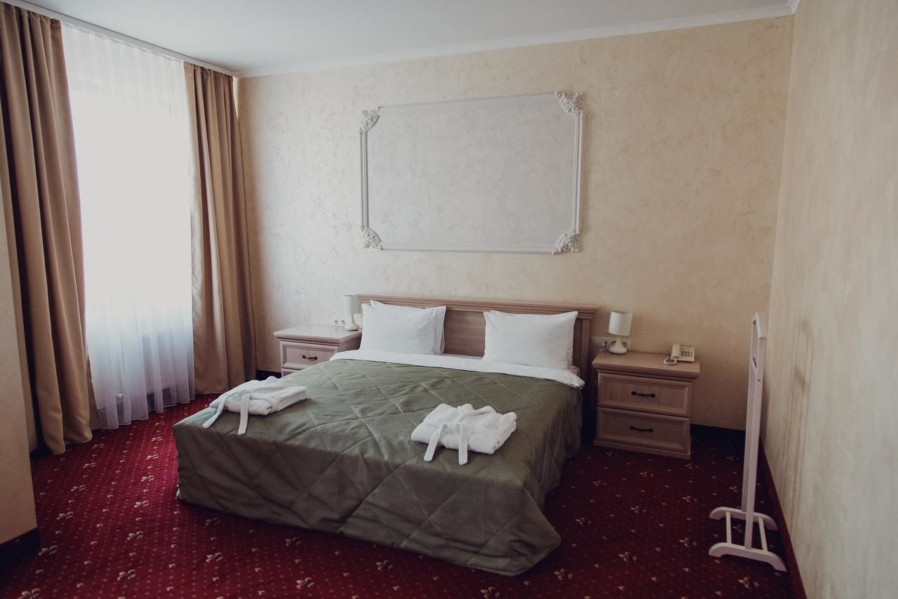 Отель Hotel France Винница-16