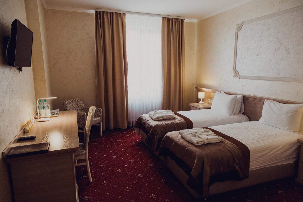 Отель Hotel France Винница-10