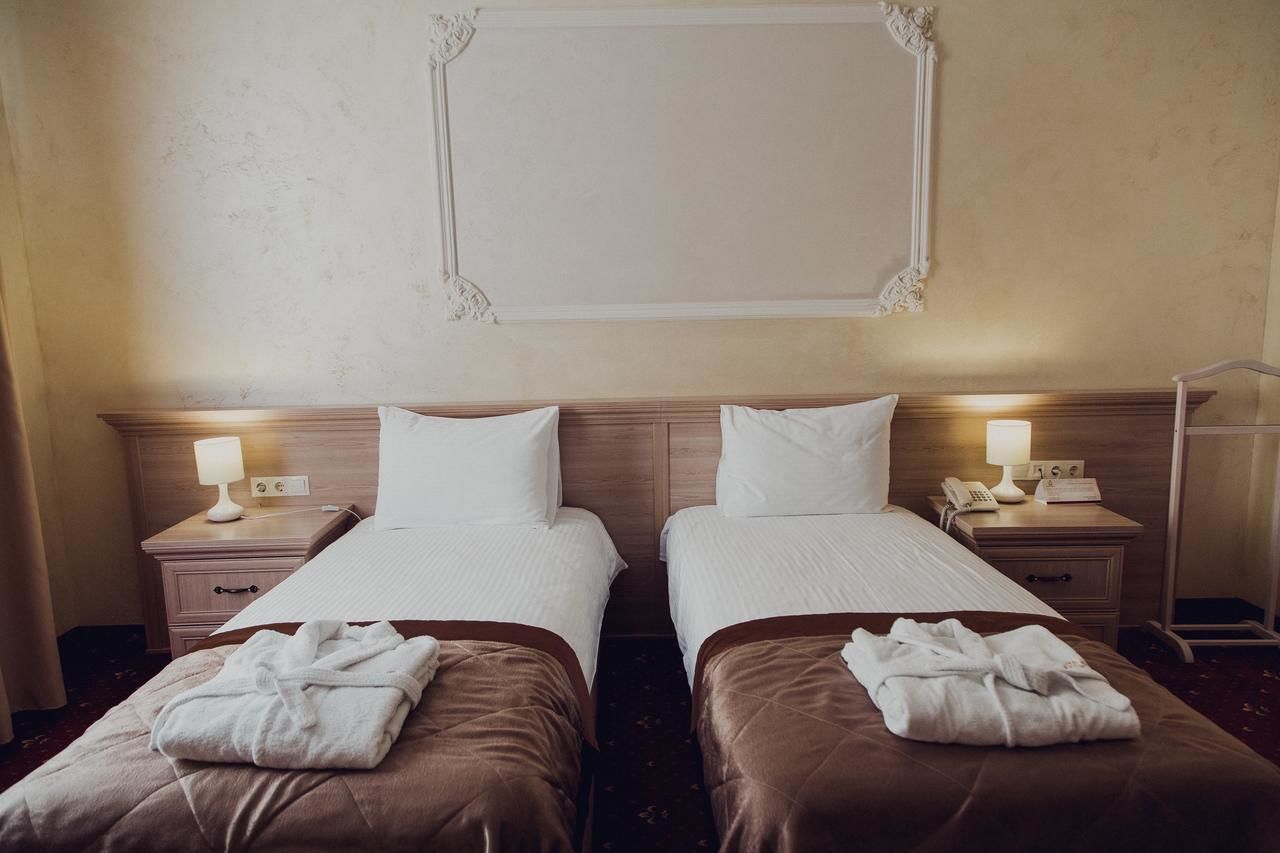 Отель Hotel France Винница-11